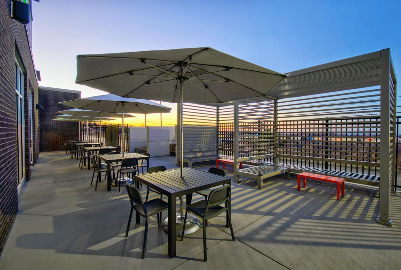 Holiday Inn - Erie By Ihg Exterior photo